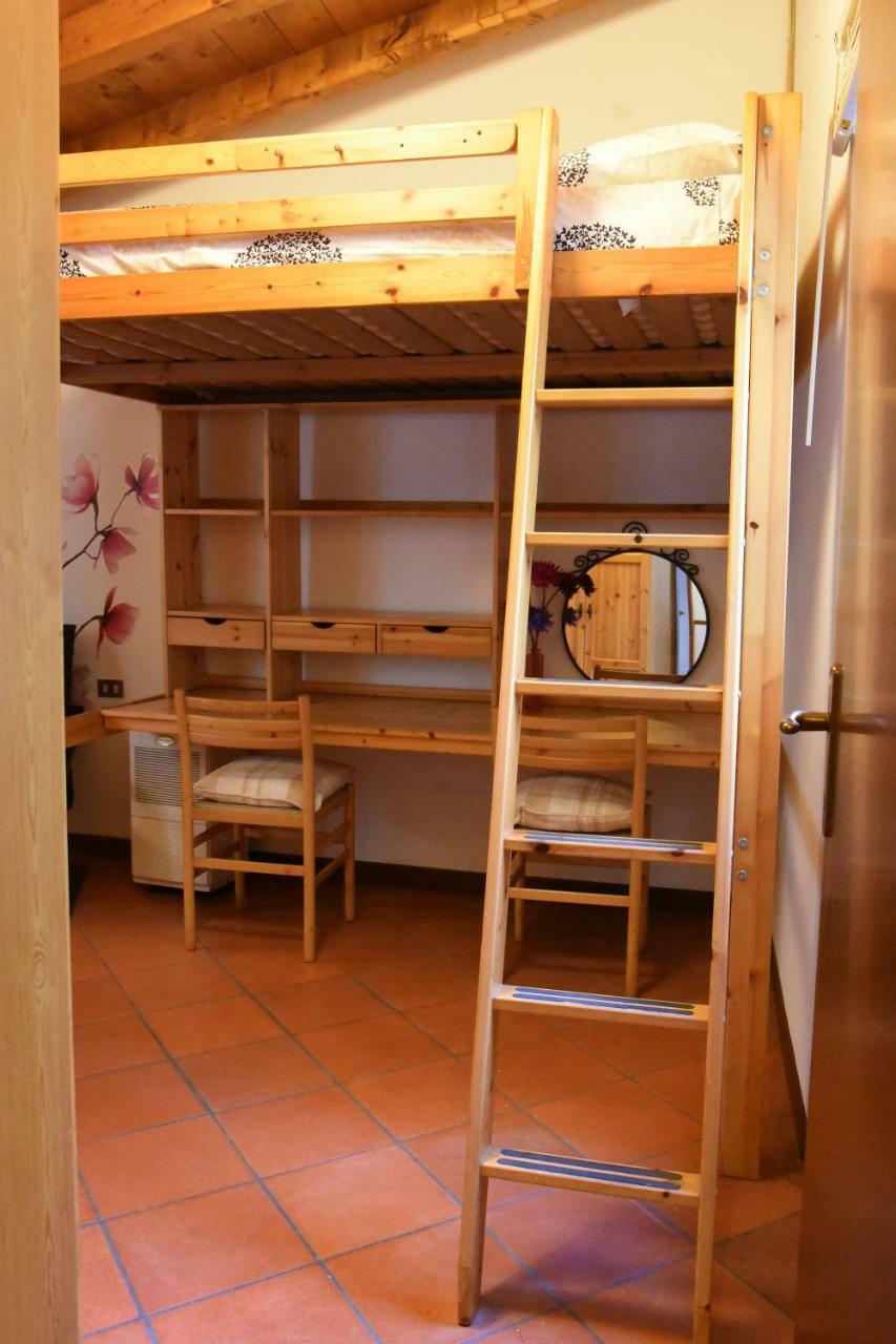Cozy Garden Retrait Apartment Varenna Ngoại thất bức ảnh